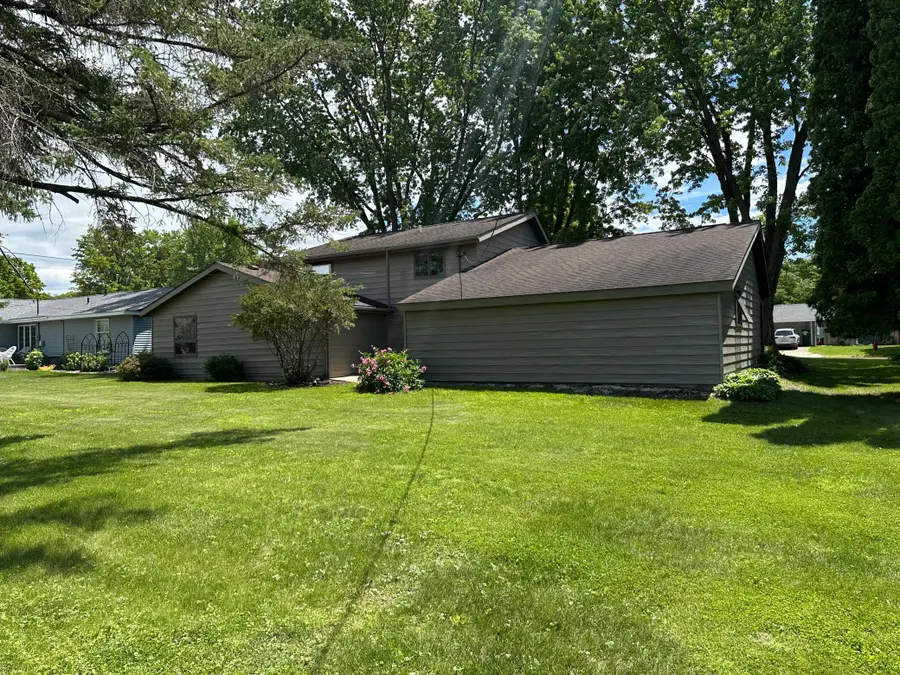 506 Lincoln Street Nw, Adams, MN 55909 - #2