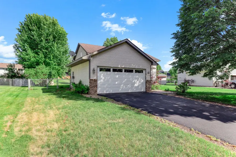 25719 Freeport Avenue, Wyoming, MN 55092 - #2