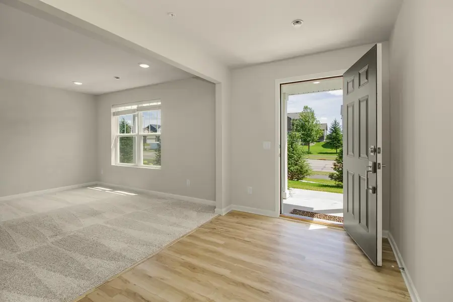 5860 156th Street W, Apple Valley, MN 55124 - #3