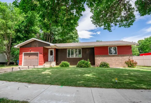 416 8th Avenue, Madison, MN 56256