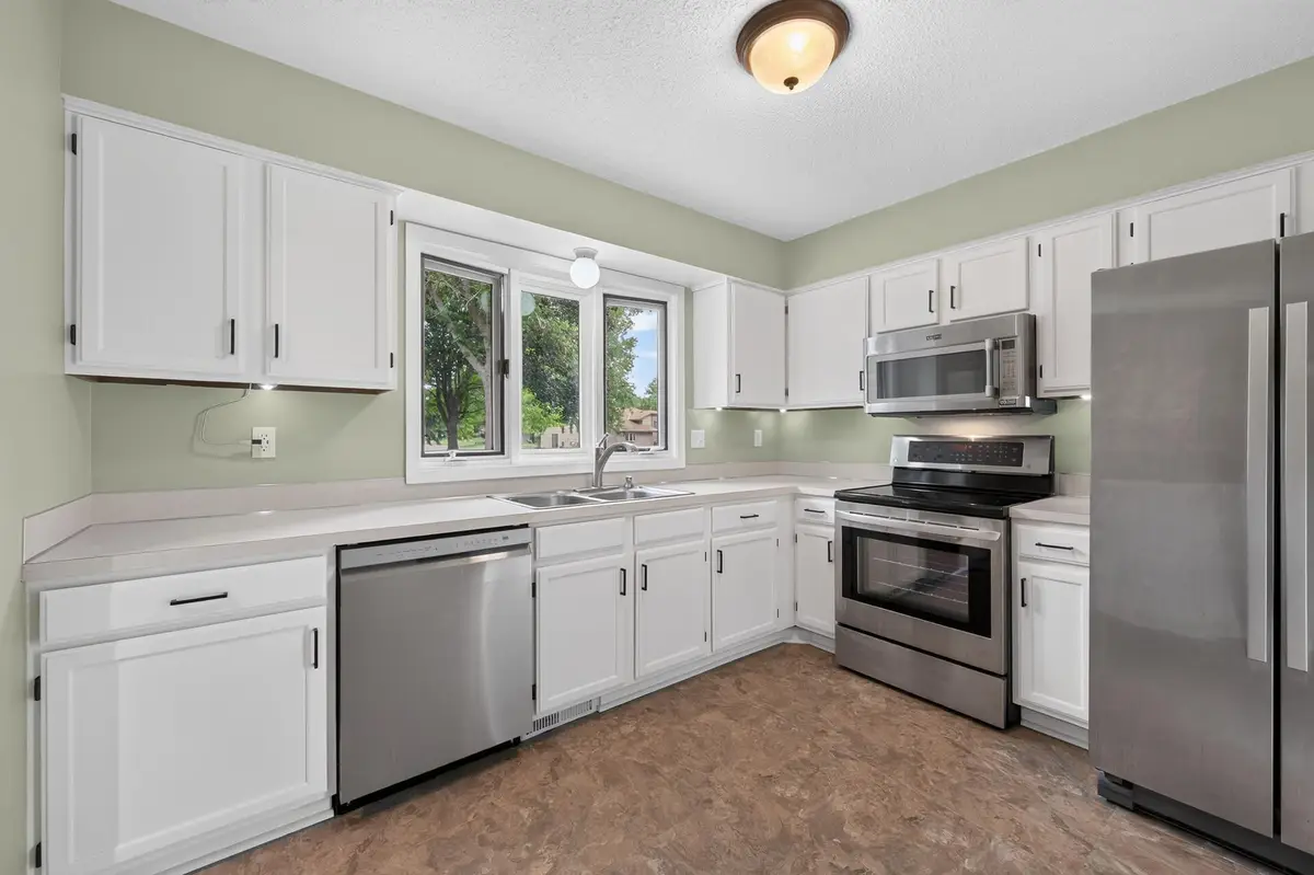3984 Orchid Lane N, Plymouth, MN 55446 - #1