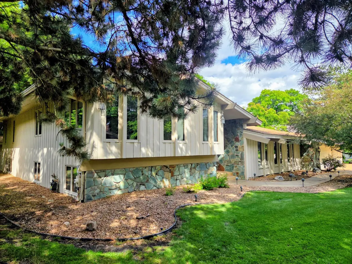 7105 Gleason Road, Edina, MN 55439 - #1