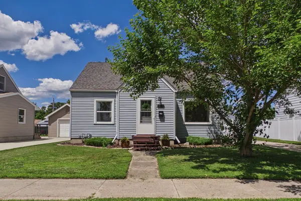 2111 1st Avenue Se, Austin, MN 55912