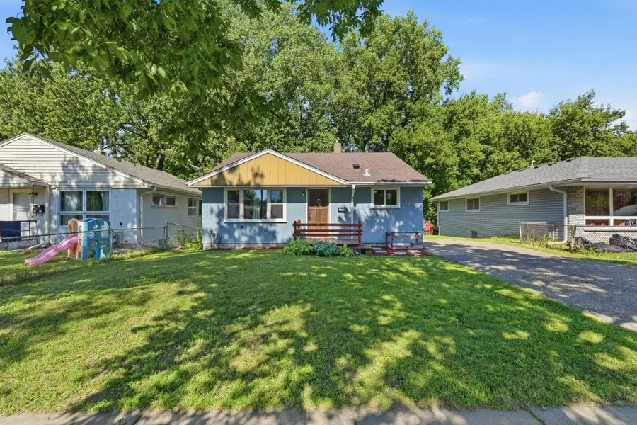 2319 Nokomis Avenue, Saint Paul, MN 55119 - #2