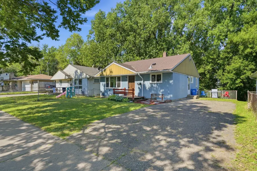 2319 Nokomis Avenue, Saint Paul, MN 55119 - #3