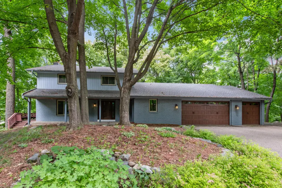 151 Choctaw Circle, Chanhassen, MN 55317 - #2