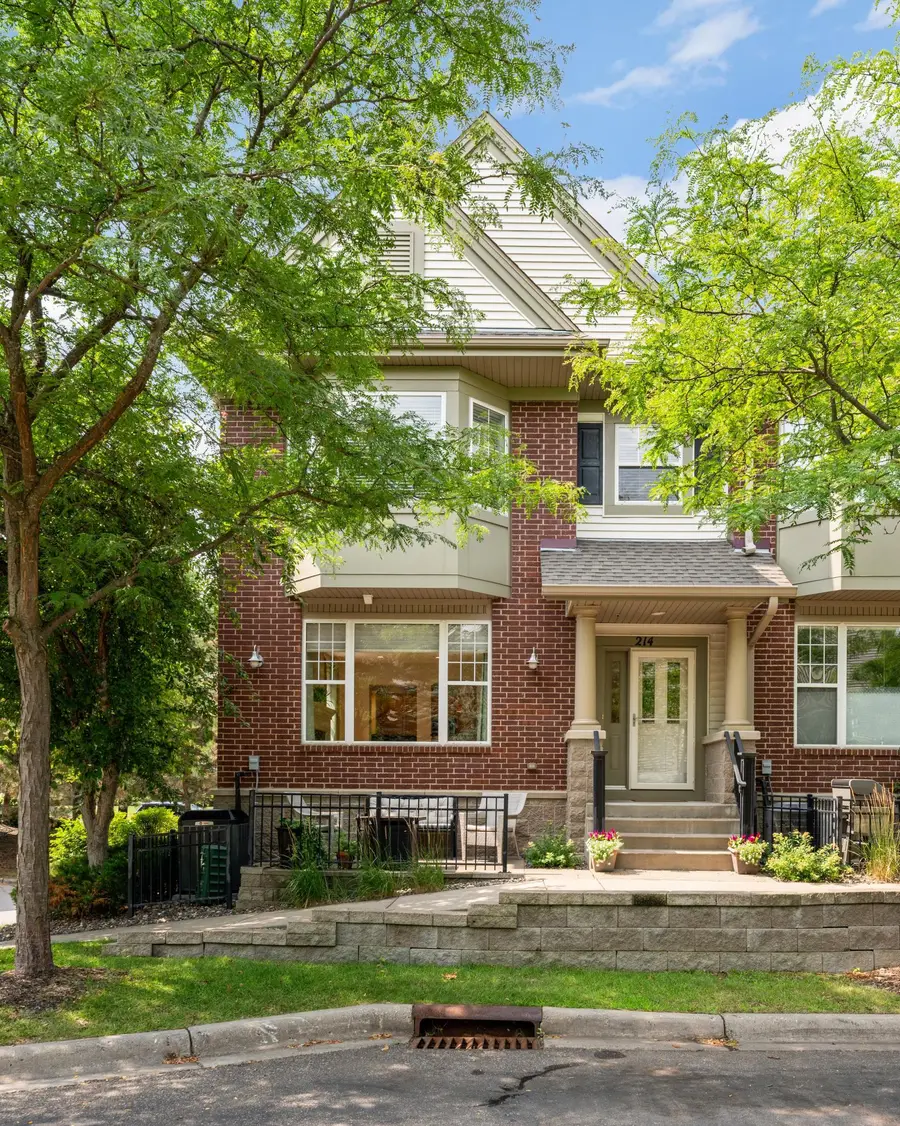 11343 Stratton Avenue #214, Eden Prairie, MN 55344 - #2