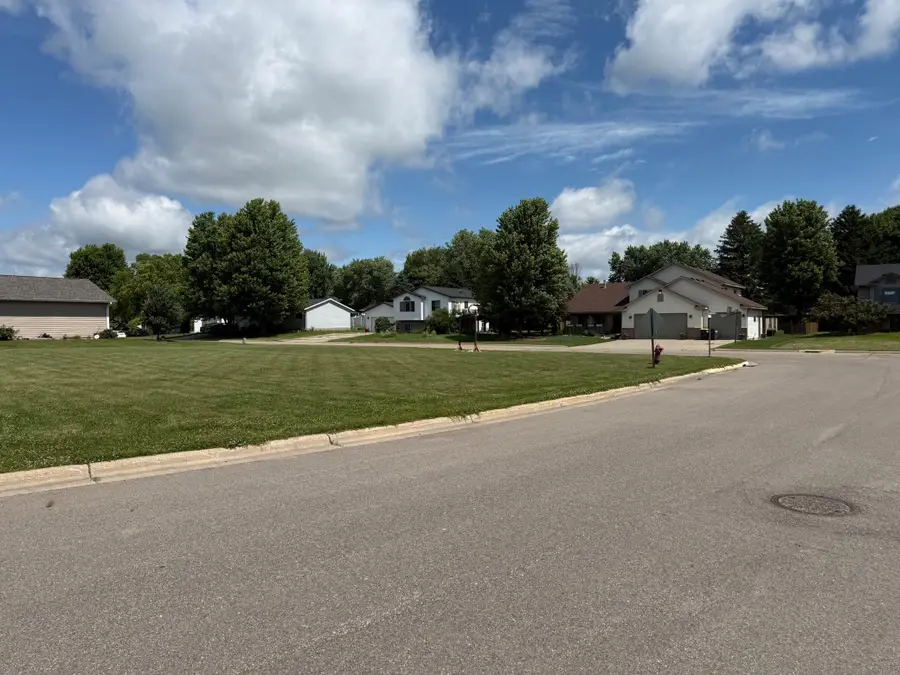 301 Hilton Drive, Saint Clair, MN 56080 - #2
