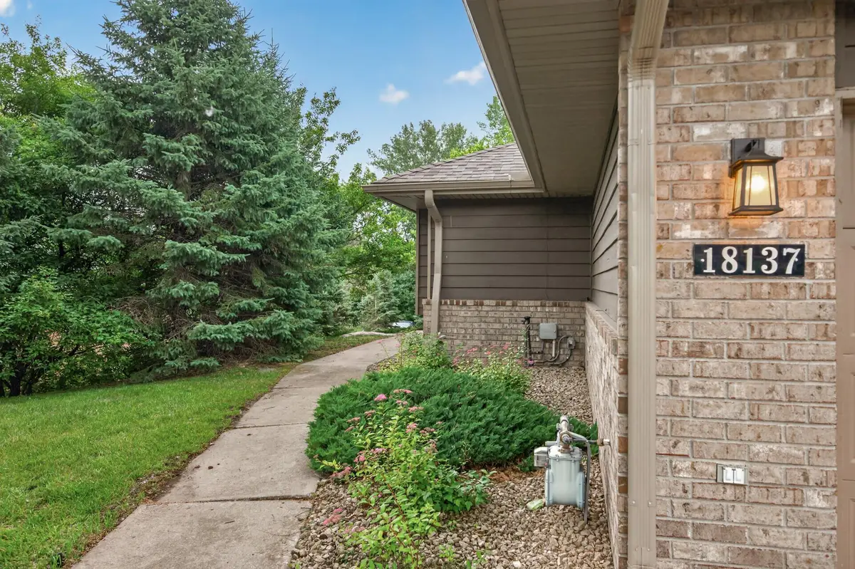 18137 Judicial Way S, Lakeville, MN 55044 - #1