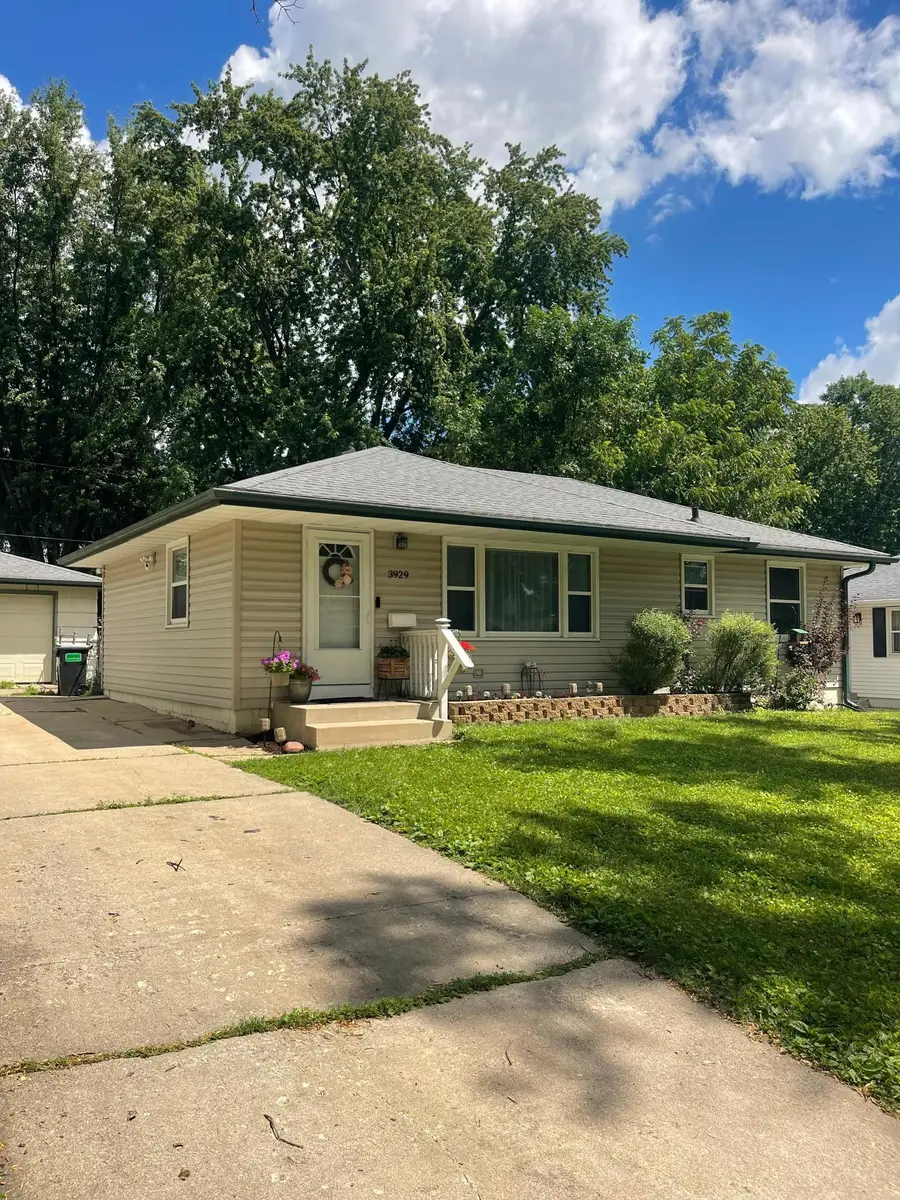 3929 5th Street Nw, Rochester, MN 55901 - #3