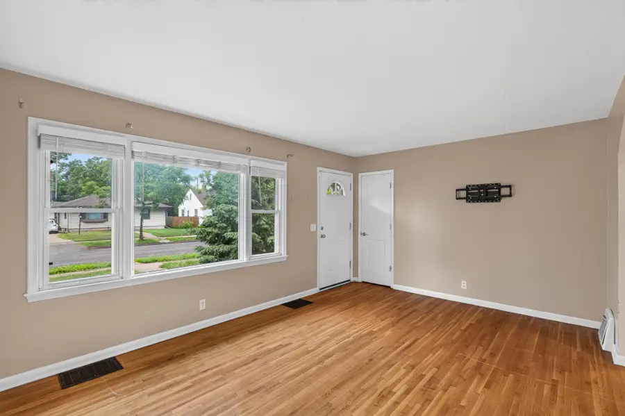 4914 Morgan Avenue N, Minneapolis, MN 55430 - #3