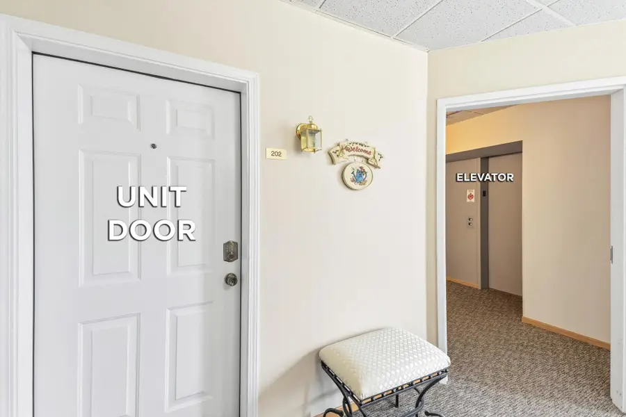 9900 Hudson Boulevard #202, Duluth, MN 55808 - #2