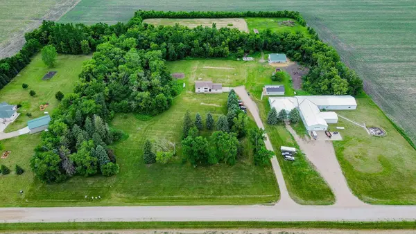 16657 52nd Street Se, Kindred, ND 58051