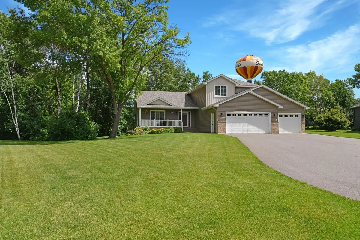 1007 Arbor Way, Sauk Rapids, MN 56379 - #1