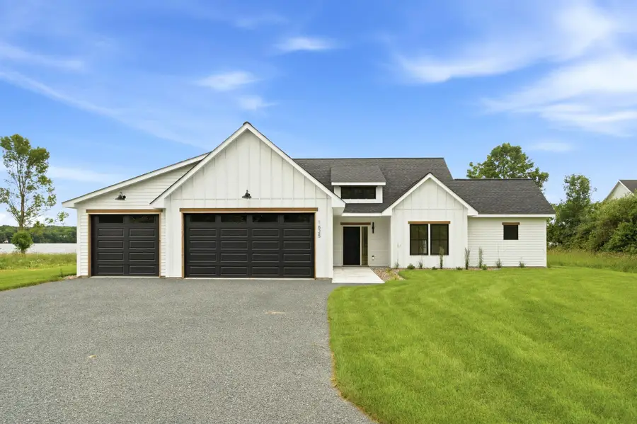 1625 Lake Avenue, Luck, WI 54853 - #2