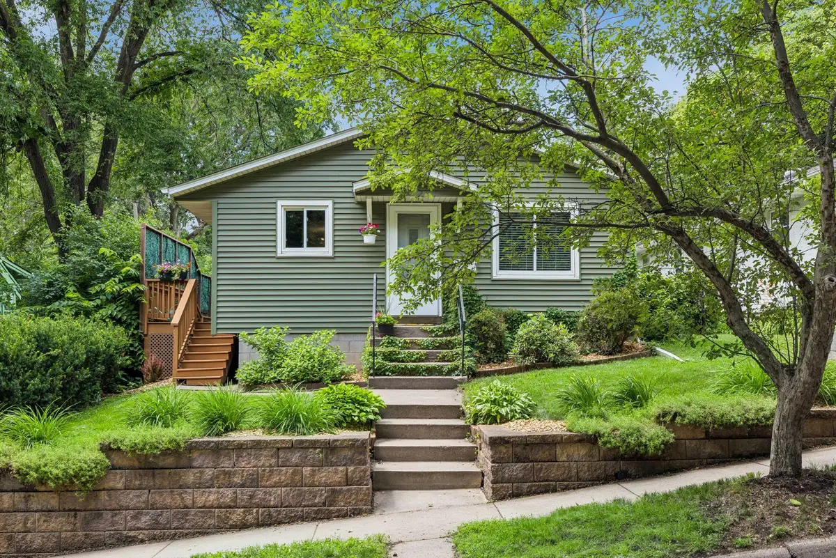 285 Deubener Place, Saint Paul, MN 55105 - #1