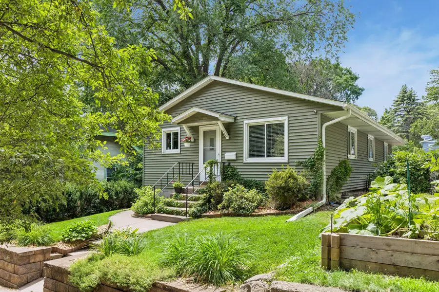 285 Deubener Place, Saint Paul, MN 55105 - #2