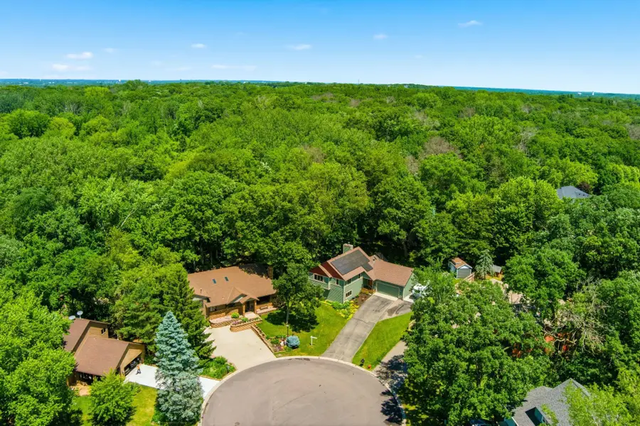 12568 Everest Court E, Apple Valley, MN 55124 - #2