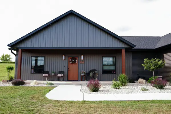 390 Badger Avenue, Mondovi, WI 54755