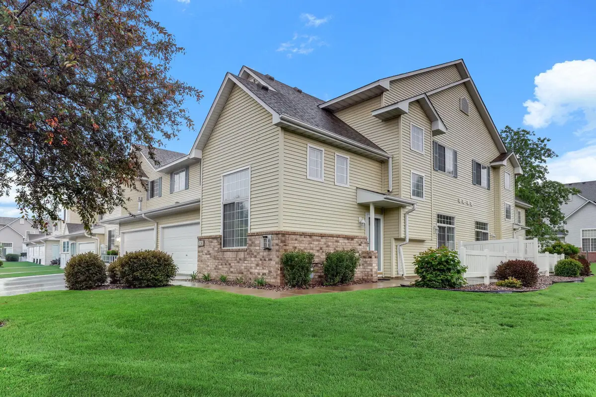 3128 Juniper Lane #E, Woodbury, MN 55125 - #1