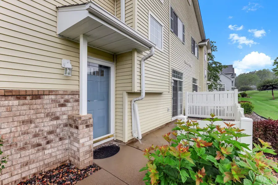 3128 Juniper Lane #E, Woodbury, MN 55125 - #2