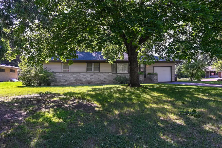 6201 Riverview Terrace Ne, Fridley, MN 55432 - #3