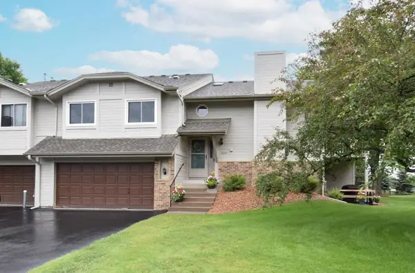 12937 82nd Avenue N, Maple Grove, MN 55369