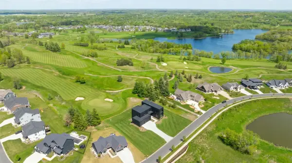 1353 Palmer Drive N, Lake Elmo, MN 55042