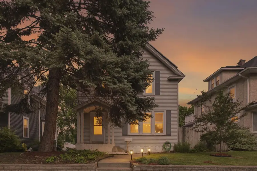 121 4th Avenue S, South Saint Paul, MN 55075 - #2