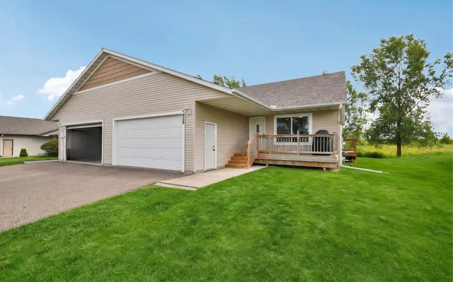 428 E Cheyenne Street, Roberts, WI 54023 - #3