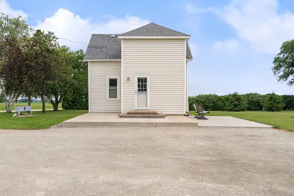 2637 SW 92nd Avenue, Owatonna, MN 55060