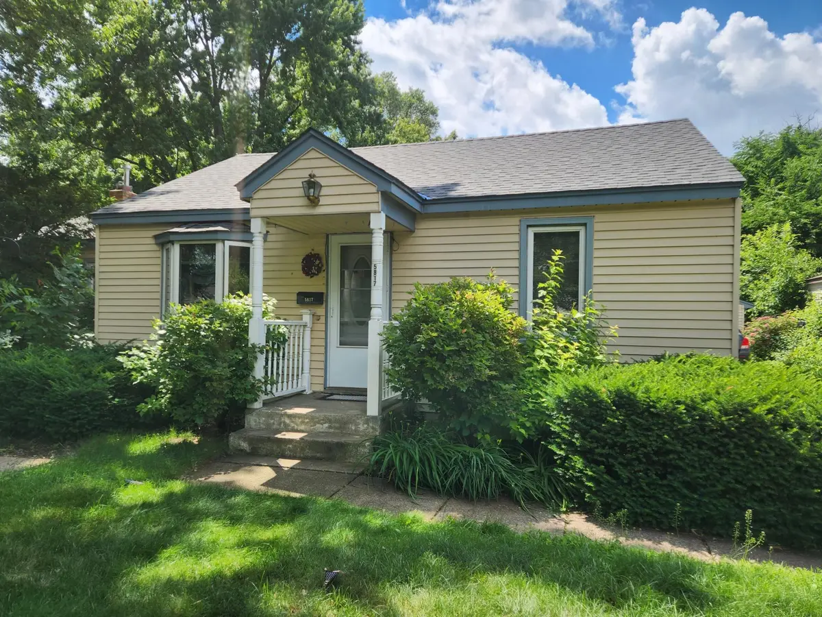 5817 Perry Avenue N, Crystal, MN 55429 - #1