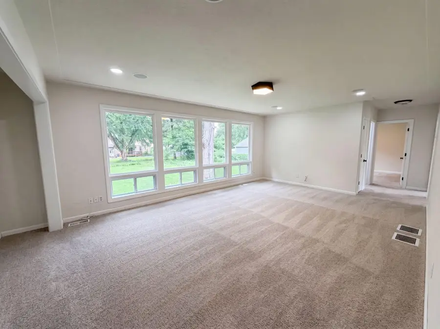 1695 Abell Street, Maplewood, MN 55117 - #3