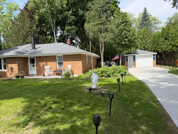 5107 Long Avenue, White Bear Lake, MN 55110