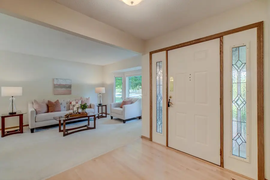 2201 Ferris Lane, Roseville, MN 55113 - #2