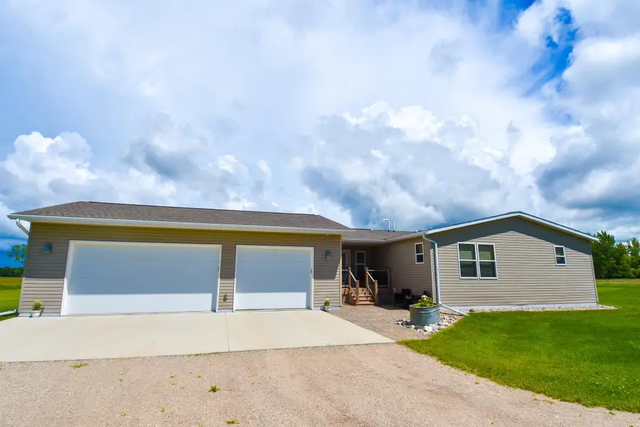 17922 142nd Avenue Ne, Thief River Falls, MN 56701 - #2