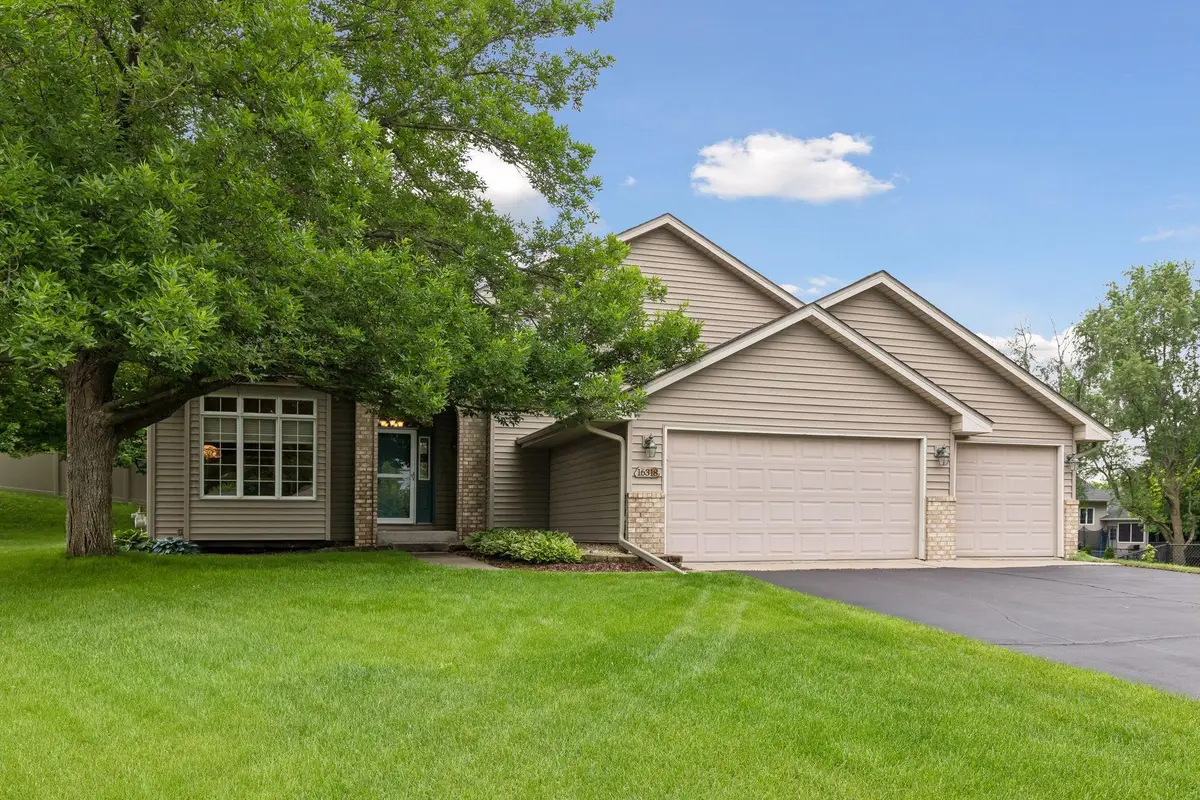16318 Grinnell Circle, Lakeville, MN 55044 - #1