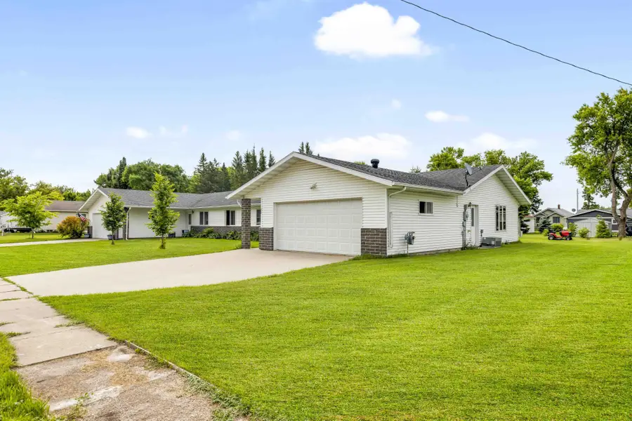 313 & 315 W 3rd Avenue S, Ada, MN 56510 - #2