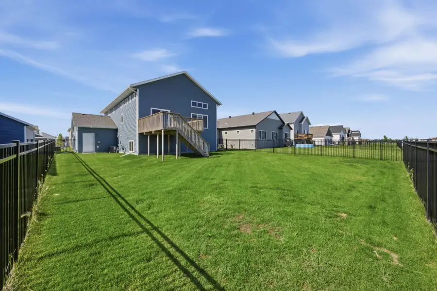 6016 79th Avenue S, Horace, ND 58047 - #3