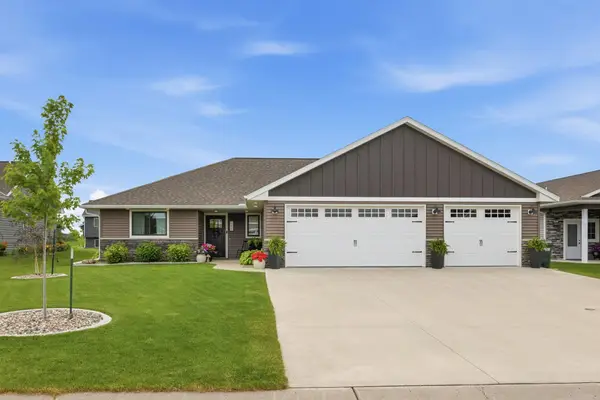 126 Detroit Avenue Se, Hutchinson, MN 55350