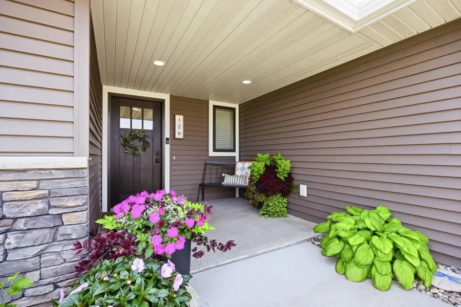 126 Detroit Avenue Se, Hutchinson, MN 55350 - #2