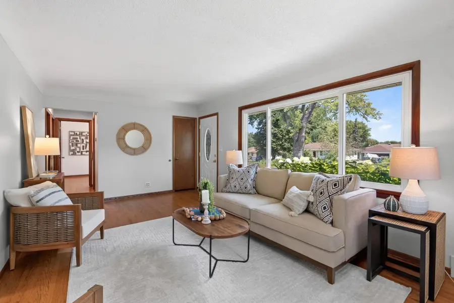 4617 Sumter Avenue N, New Hope, MN 55428 - #3
