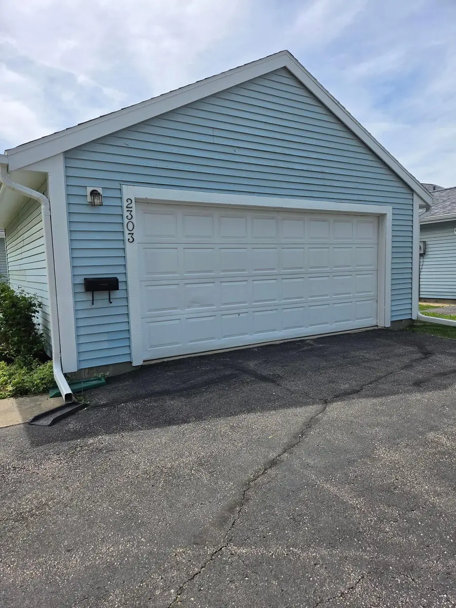 2303 Valleyhigh Drive Nw, Rochester, MN 55901 - #2