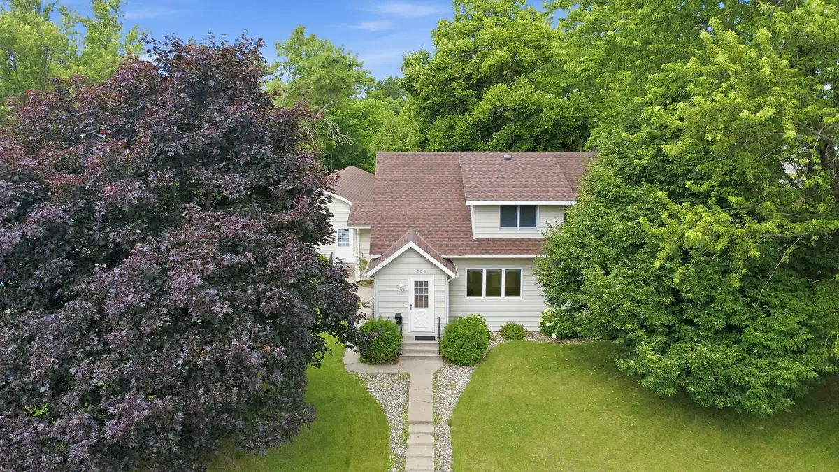 309 5th Avenue Se, Melrose, MN 56352 - #1