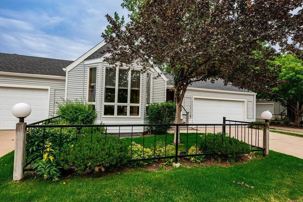 2536 University Drive S #D, Fargo, ND 58103 - #1