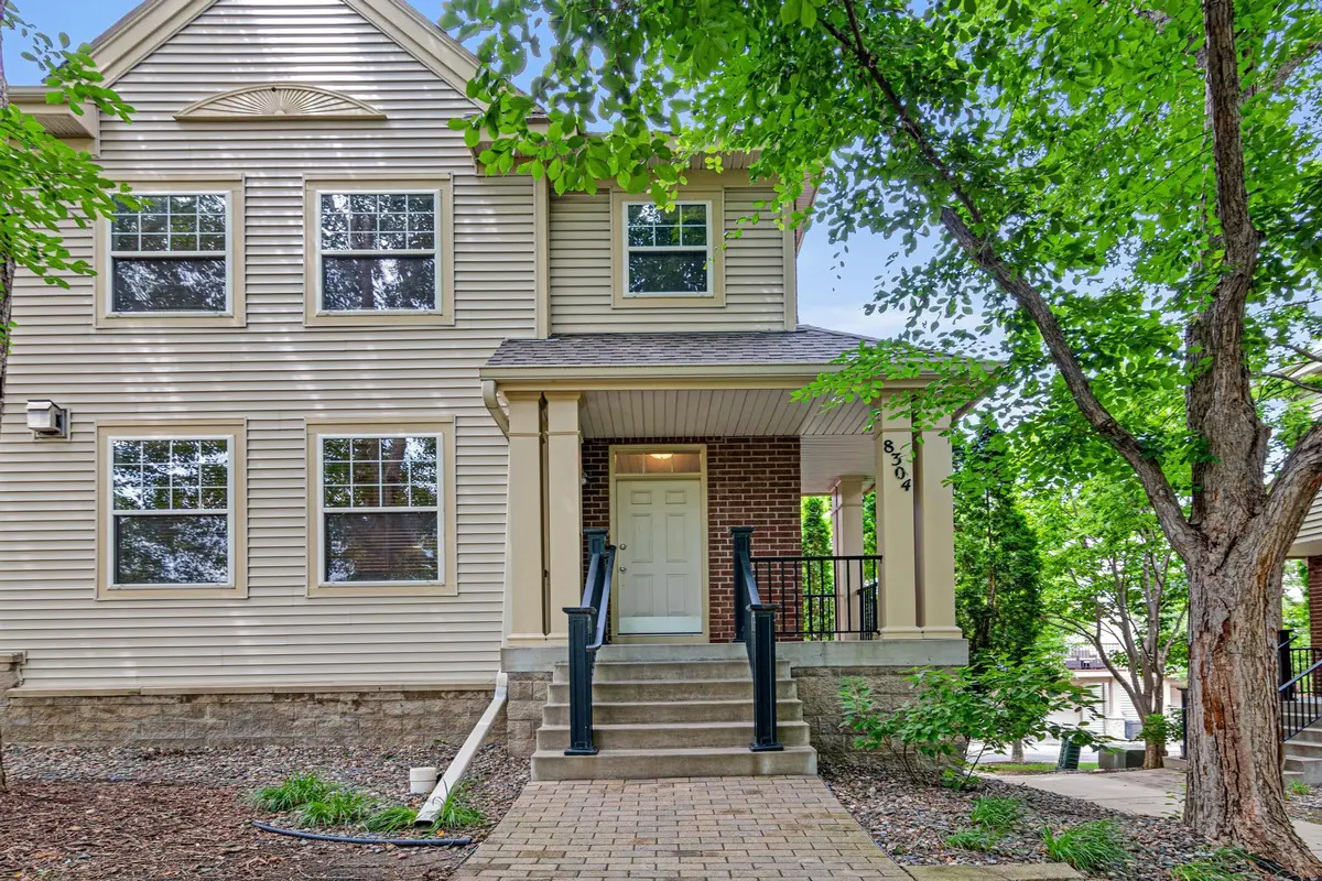 8304 Townsend Drive, Eden Prairie, MN 55344 - #1