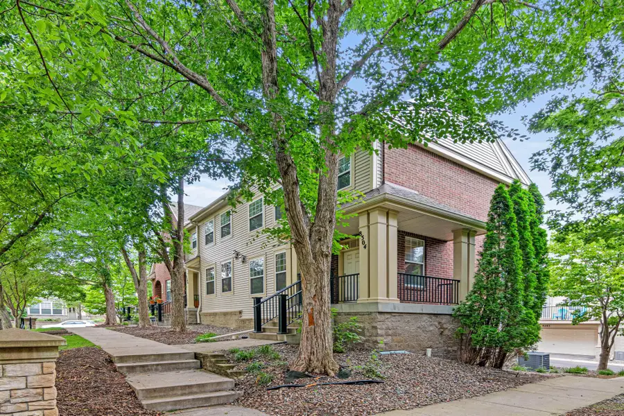 8304 Townsend Drive, Eden Prairie, MN 55344 - #3