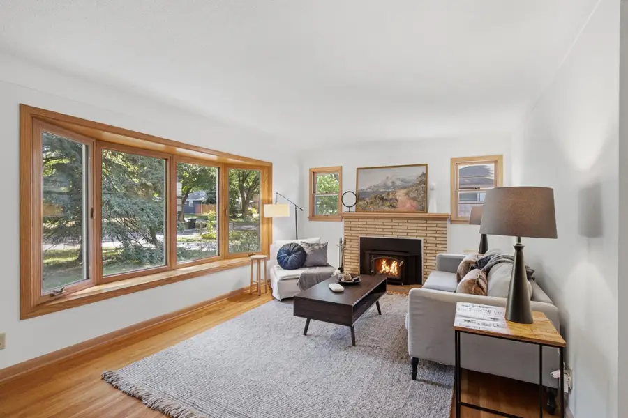 3093 Wilder Street N, Roseville, MN 55113 - #3