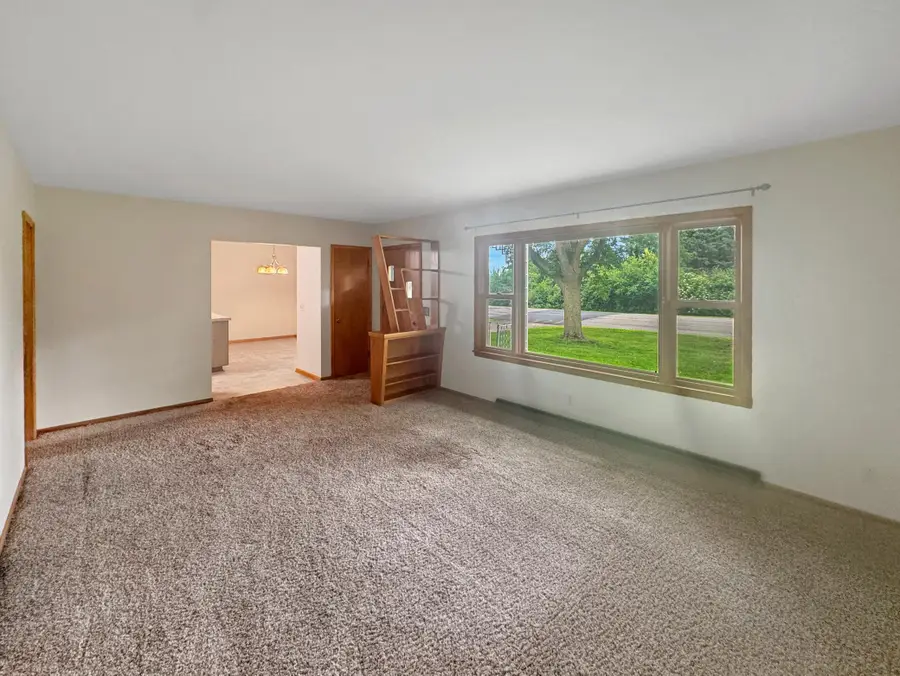 2727 34th Street, Slayton, MN 56172 - #2