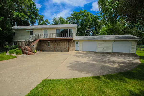 8691 County Road 11 Ne, Alexandria, MN 56308